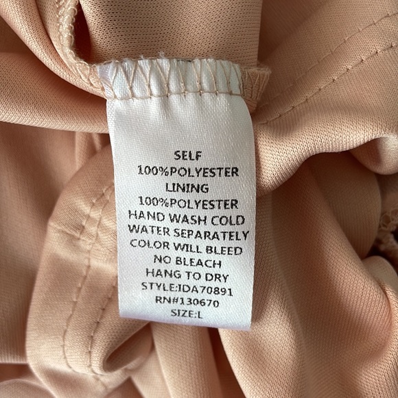 Dusty Pink knee length dress - Picture 9 of 9